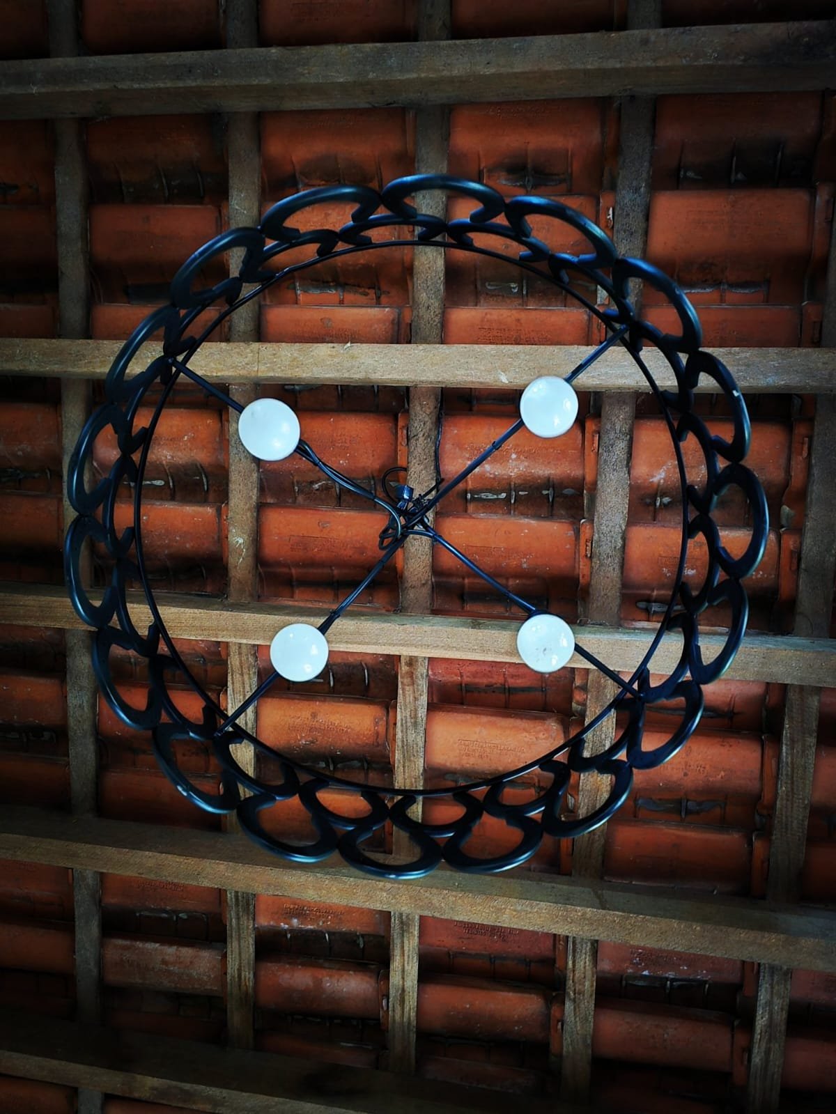 Lustre Bruto 60cm c/ 4 lâmpadas