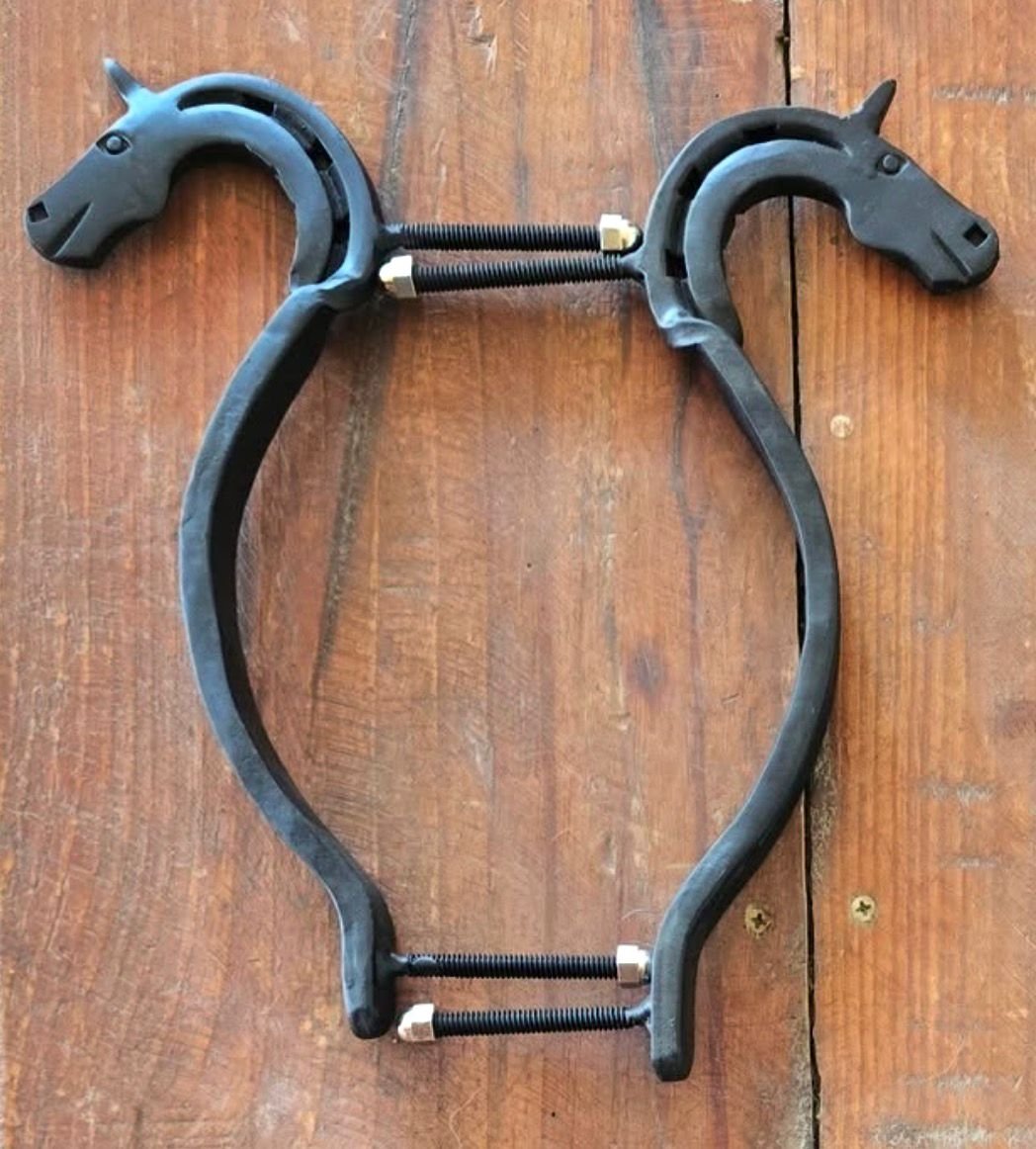 Puxador Cavalo Par